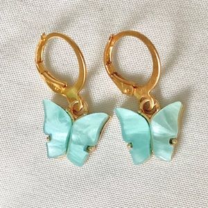 2/$20 Blue butterfly earrings 🦋
